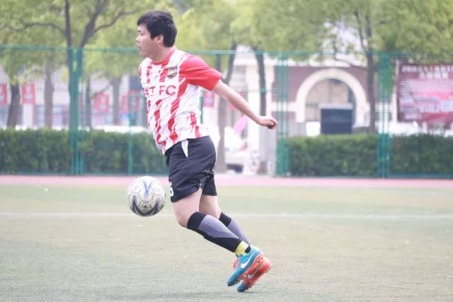 姚明入选FIBA名人堂 中国男篮运动员第一人